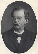 Portrait aus: Münchener medizinische Wochenschrift 50 (1903), Beilage Galerie hervorragender Ärzte und Naturforscher, Blatt 147(Abb. x); auch in Wikipedia (SL).